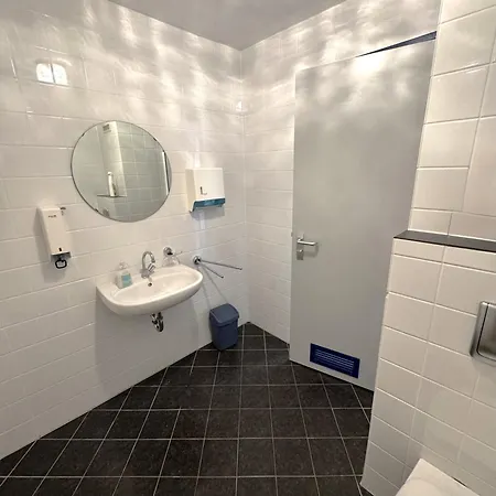 Monteurwohnung Zu Vermieten 民宿